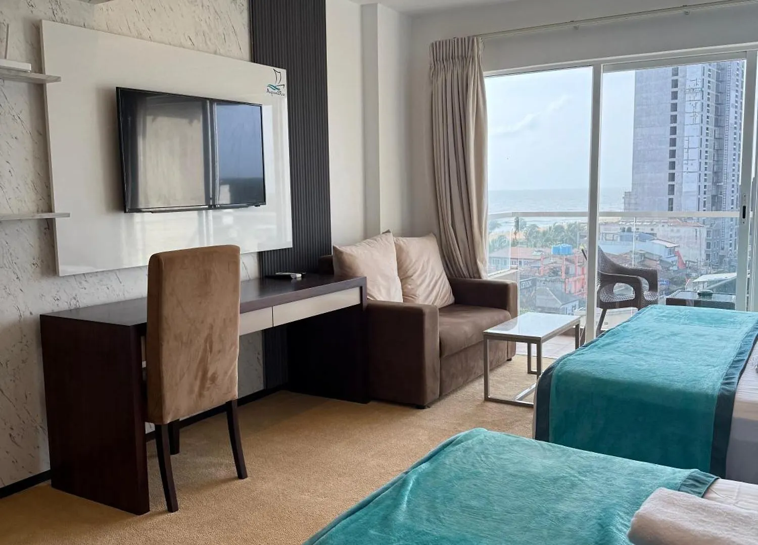 Ocean Breeze Seaview Studio By Aquablu Negombo Sri Lanka